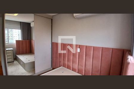 Apartamento à venda com 3 quartos, 221m² em Vila Romana, São Paulo