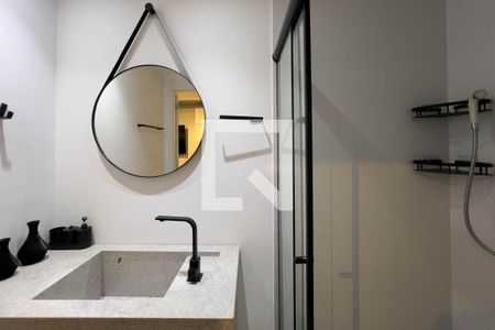 Banheiro de kitnet/studio para alugar com 1 quarto, 21m² em Ipiranga, São Paulo