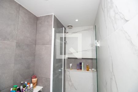 Banheiro quarto 1 de apartamento à venda com 2 quartos, 106m² em Recreio dos Bandeirantes, Rio de Janeiro