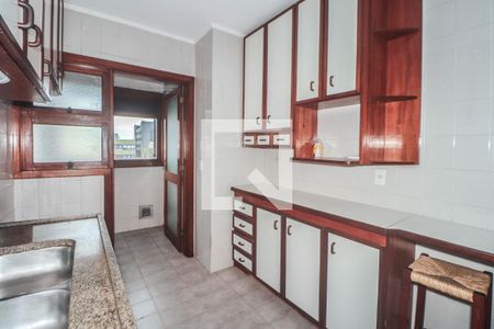 Cozinha de apartamento à venda com 2 quartos, 86m² em Rio Branco, Porto Alegre