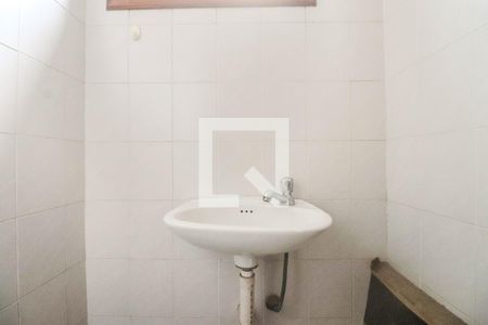 Banheiro Auxiliar de apartamento à venda com 2 quartos, 86m² em Rio Branco, Porto Alegre