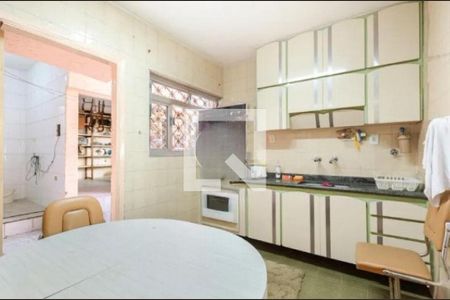 Casa à venda com 5 quartos, 180m² em Perdizes, São Paulo