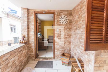 Entrada de casa à venda com 4 quartos, 250m² em Santa Cruz, Belo Horizonte