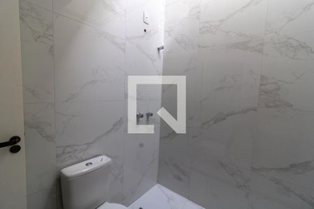 Banheiro da Suíte 2 de casa à venda com 2 quartos, 108m² em Hípica, Porto Alegre
