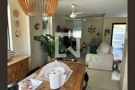 Casa à venda com 4 quartos, 155m² em Serra Grande, Niterói