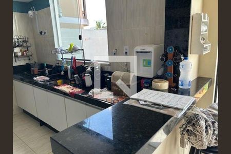 Casa à venda com 4 quartos, 155m² em Serra Grande, Niterói