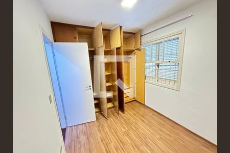 Casa à venda com 3 quartos, 130m² em Jardim Trussardi, São Paulo