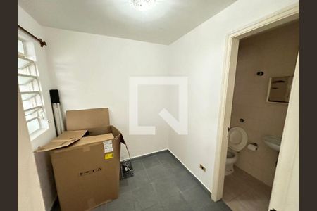 Casa à venda com 3 quartos, 130m² em Jardim Trussardi, São Paulo