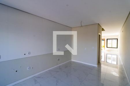 Cozinha e Área de Serviço de casa à venda com 2 quartos, 108m² em Hípica, Porto Alegre