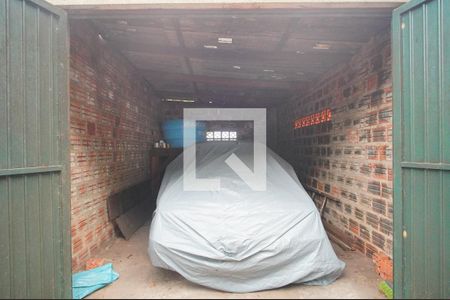 Garagem de casa à venda com 2 quartos, 80m² em Santo Afonso, Novo Hamburgo
