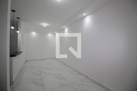Sala de casa de condomínio para alugar com 3 quartos, 100m² em Jacarepaguá, Rio de Janeiro