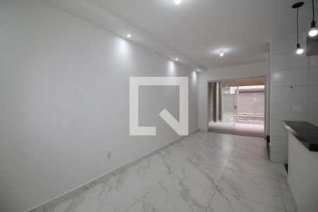 Sala de casa de condomínio para alugar com 3 quartos, 100m² em Jacarepaguá, Rio de Janeiro