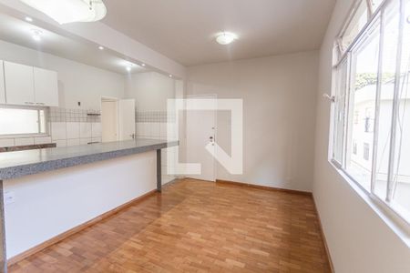 Sala de apartamento para alugar com 3 quartos, 90m² em Funcionários, Belo Horizonte