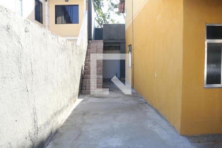Área Externa de casa para alugar com 2 quartos, 80m² em Luz, Nova Iguaçu