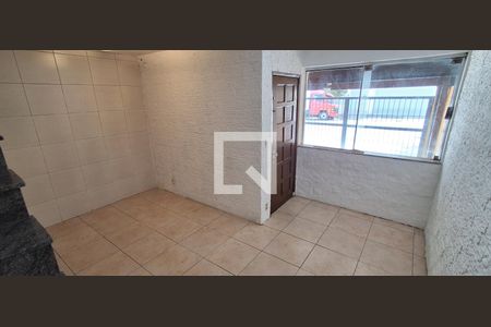 Sala de casa para alugar com 2 quartos, 120m² em Santa Paula, São Caetano do Sul