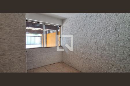 Sala de casa para alugar com 2 quartos, 120m² em Santa Paula, São Caetano do Sul