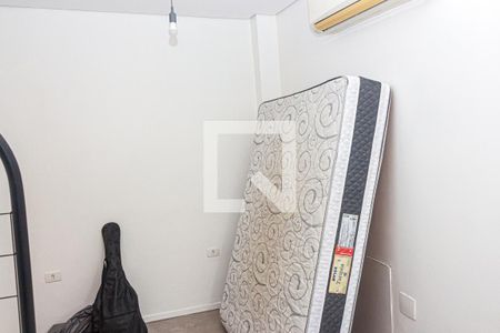 Quarto 2 de casa para alugar com 2 quartos, 80m² em Campo Grande, São Paulo