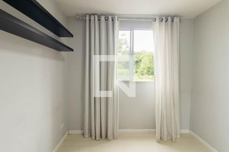 Quarto 2 de apartamento para alugar com 2 quartos, 47m² em Pinheirinho, Curitiba