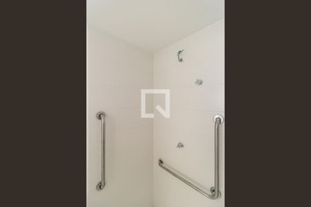 Banheiro de kitnet/studio à venda com 1 quarto, 28m² em Vila Buarque, São Paulo