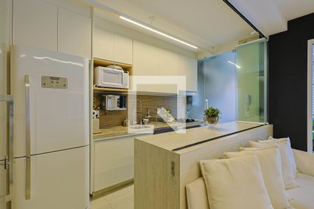 Cozinha de apartamento à venda com 2 quartos, 82m² em Vila da Serra, Nova Lima
