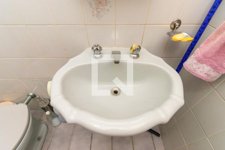Banheiro  de casa à venda com 3 quartos, 177m² em Jardim Angela (zona Leste), São Paulo