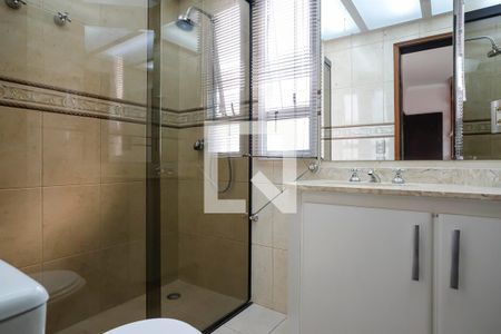 Banheiro da suíte de apartamento para alugar com 3 quartos, 87m² em Vila Caminho do Mar, São Bernardo do Campo