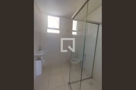 Banheiro Social de apartamento à venda com 3 quartos, 80m² em Colonial, Contagem
