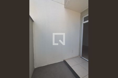 Varanda de apartamento à venda com 3 quartos, 80m² em Colonial, Contagem