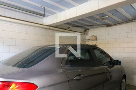 Garagem de casa à venda com 4 quartos, 324m² em Todos Os Santos, Rio de Janeiro