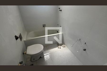 Casa à venda com 4 quartos, 228m² em Rio Comprido, Rio de Janeiro