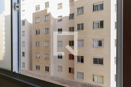 Sala vista de apartamento para alugar com 2 quartos, 42m² em Vila Ema, São Paulo