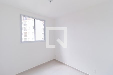 Quarto 2 de apartamento para alugar com 2 quartos, 40m² em Vila da Oportunidade, Carapicuíba
