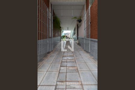Garagem de casa à venda com 3 quartos, 180m² em Parque Boturussu, São Paulo