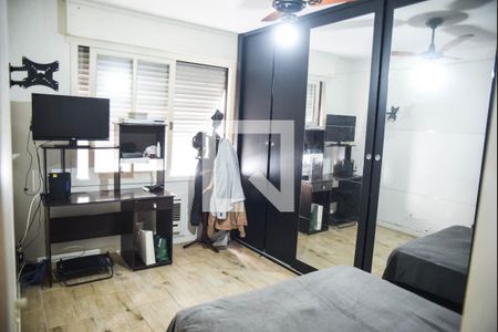 Quarto 1 de apartamento à venda com 2 quartos, 67m² em Floresta, Porto Alegre