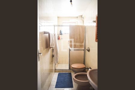 Banheiro 1 de apartamento à venda com 2 quartos, 67m² em Floresta, Porto Alegre