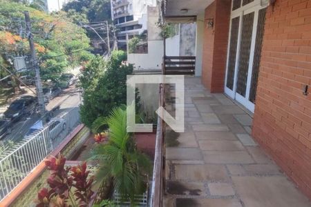 Casa à venda com 5 quartos, 330m² em Boa Viagem, Niterói