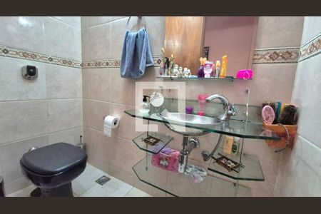 Casa à venda com 3 quartos, 400m² em Fonseca, Niterói