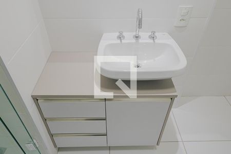 Banheiro de kitnet/studio à venda com 1 quarto, 27m² em Sumarezinho, São Paulo