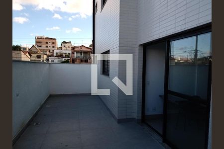 Apartamento à venda com 2 quartos, 67m² em Renascença, Belo Horizonte