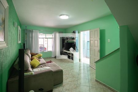 Sala de casa à venda com 3 quartos, 240m² em Vila Medeiros, São Paulo