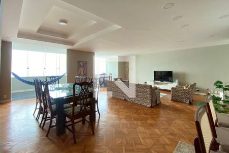 Sala de apartamento para alugar com 4 quartos, 240m² em Copacabana, Rio de Janeiro