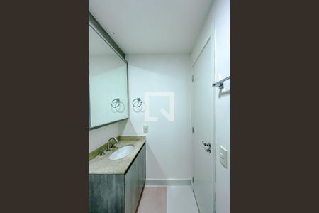 Banheiro de kitnet/studio à venda com 1 quarto, 24m² em Belenzinho, São Paulo