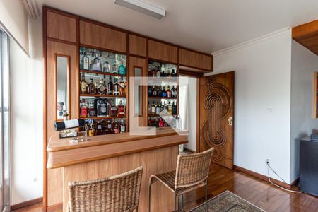Sala de apartamento à venda com 3 quartos, 220m² em Campos Elíseos, São Paulo