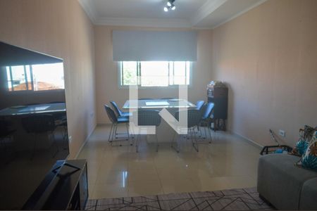 Sala de casa para alugar com 3 quartos, 215m² em Penha de França, São Paulo