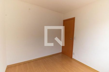Quarto 1 de apartamento para alugar com 2 quartos, 42m² em Vila Lage, São Gonçalo