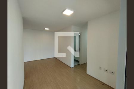 Sala de apartamento à venda com 3 quartos, 66m² em Vila Dom Pedro I, São Paulo
