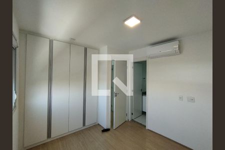 Suíte de apartamento à venda com 3 quartos, 66m² em Vila Dom Pedro I, São Paulo