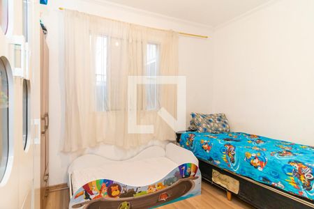 Quarto 2 de apartamento para alugar com 2 quartos, 40m² em Vila Carmosina, São Paulo