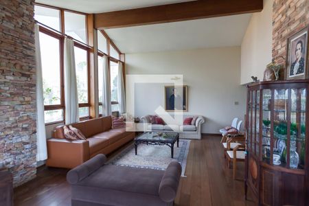 sala de casa à venda com 4 quartos, 580m² em Belvedere, Belo Horizonte