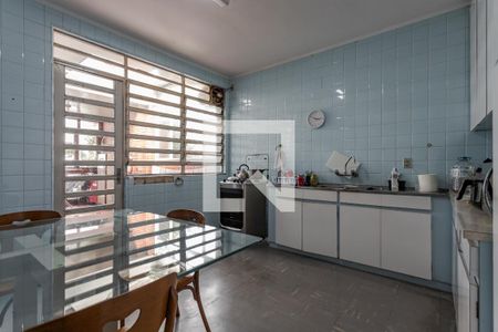 Cozinha de casa à venda com 6 quartos, 414m² em Auxiliadora, Porto Alegre